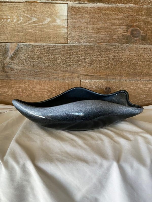 Vintage planter in blue by Beauceware