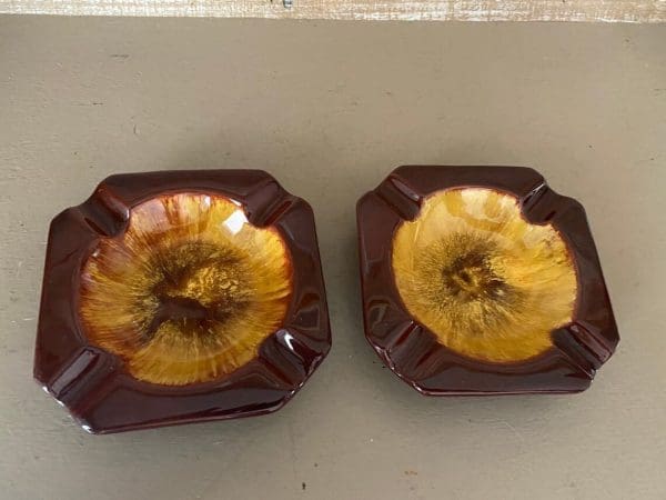 Blue Mountain Pottery ashtrays Harvest Gold set BMP top view