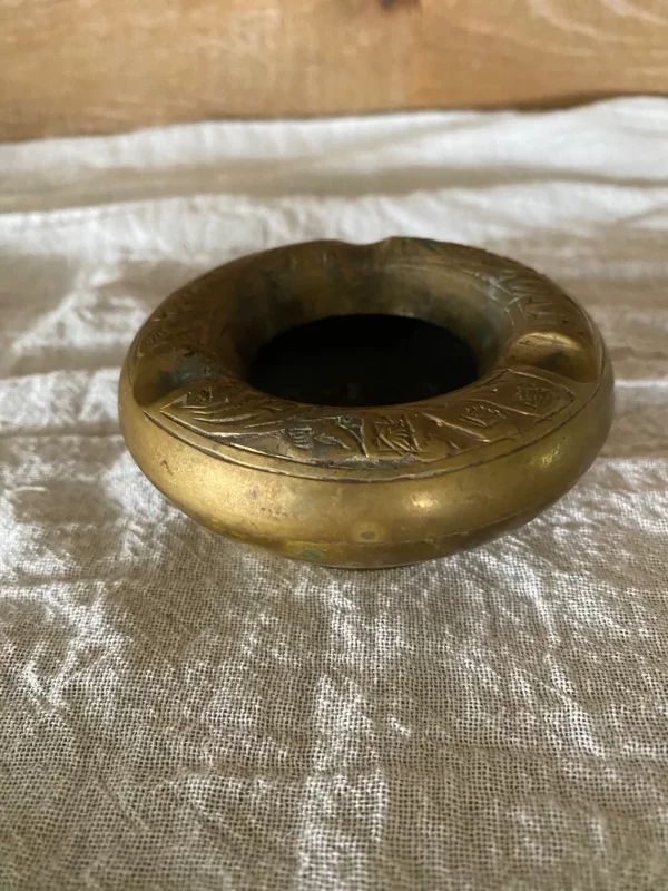 Brass ashtray vintage 4