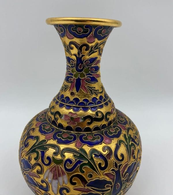 Vintage Cloisonne Enamel Vase close up detail