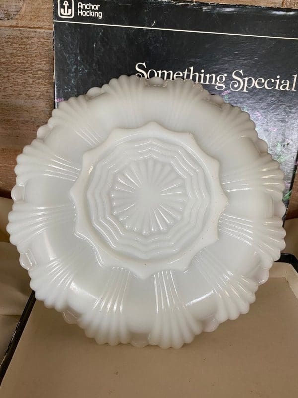 anchor hocking milk glass gold trim bottom of dish