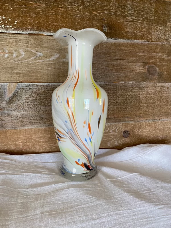 Hand blown art glass vase swirl