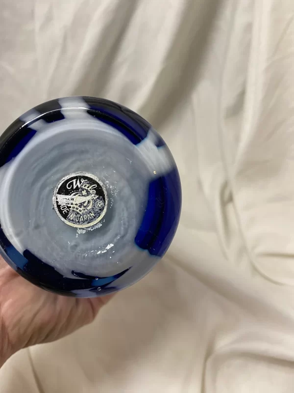 vintage Wales Glass vase bottom