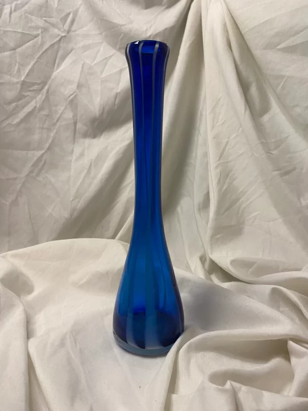 vintage Wales Glass vase blue white