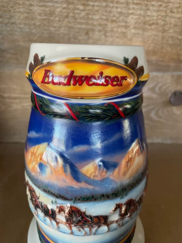 2000 Budweiser holiday stein top