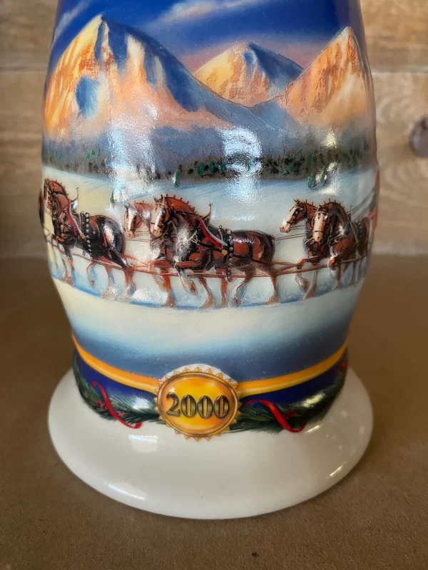 2000 Budweiser holiday stein close