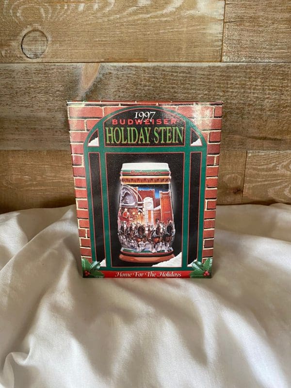 1997 Budweiser holiday stein box front