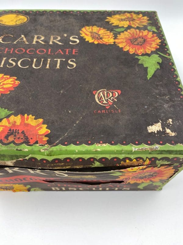 vintage biscuit tin Carr's Chocolate Biscuits Tin 1920s with Original Paper Label close of top