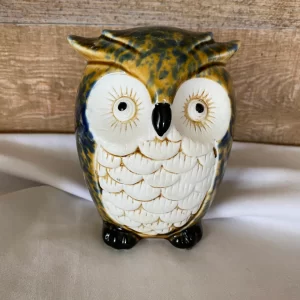 ceramic owl vase front