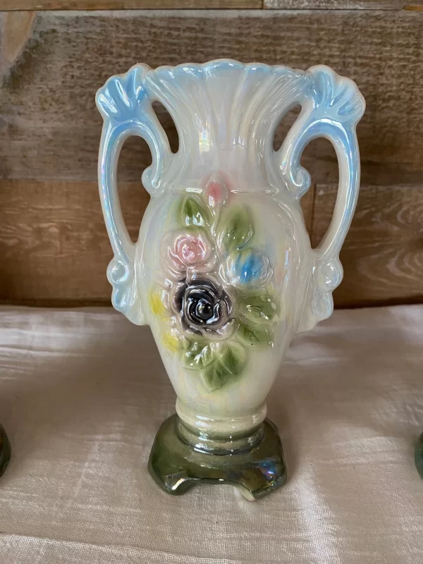 vintage ceramic swan vase only