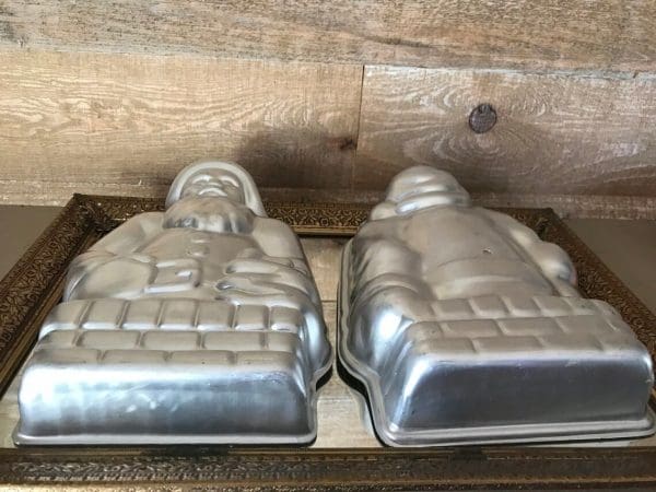 vintage Santa cake pan laying flat