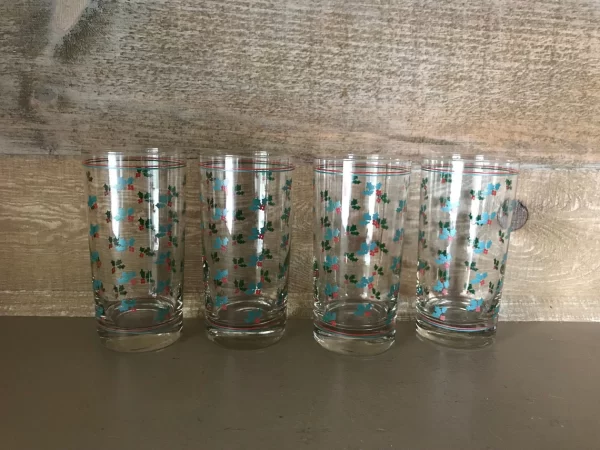 Christmas glass tumblers holly pattern set of four front