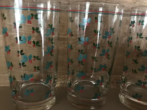 Christmas glass tumblers close holly pattern