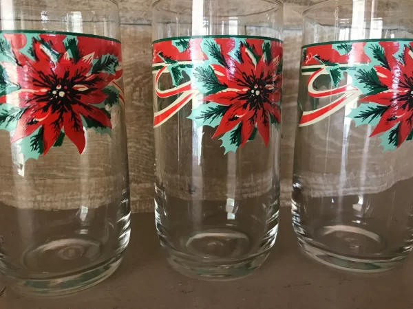 vintage Christmas tumblers red design