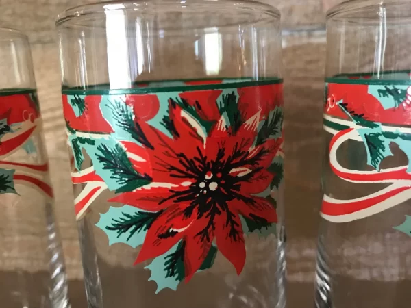 vintage Christmas tumblers poinsettia