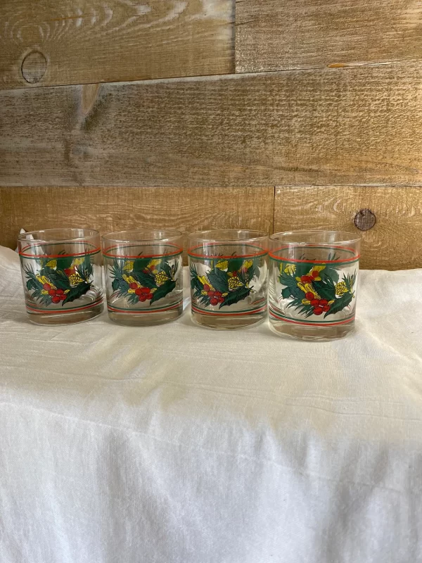 vintage Christmas drinking glasses holly design lowball set of four