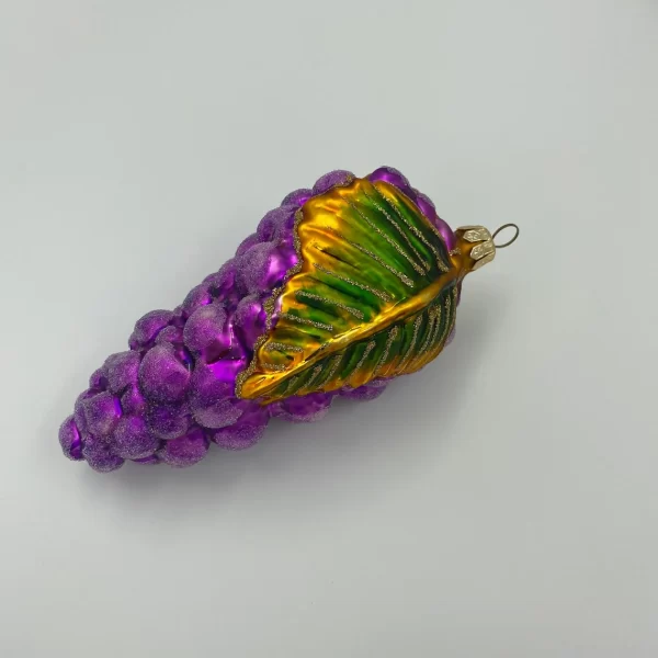 vintage Christopher Radko ornaments purple grapes