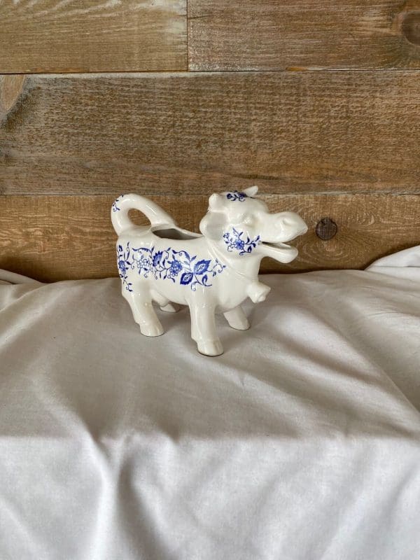 vintage cow creamer right side