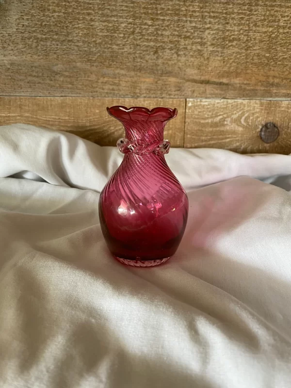 Rossi cranberry glass vase swirl design