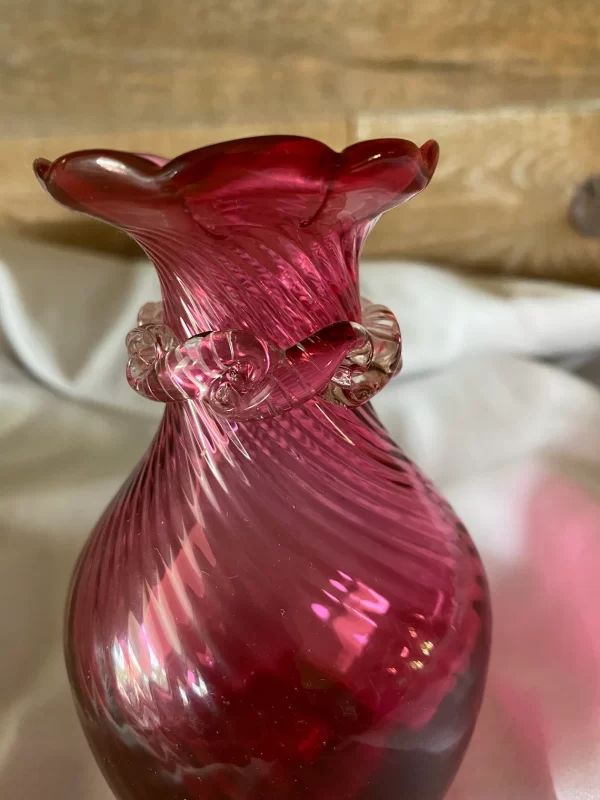 Rossi cranberry glass vase neck