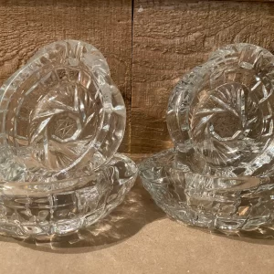 Pinwheel crystal ashtrays vintage set of four close