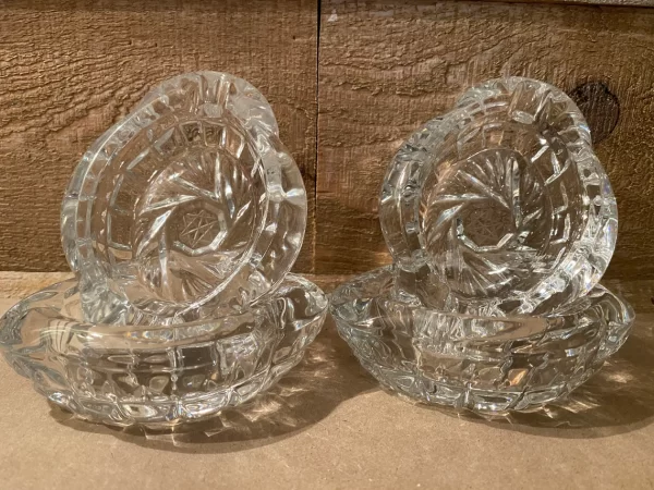 Pinwheel crystal ashtrays vintage set of four close