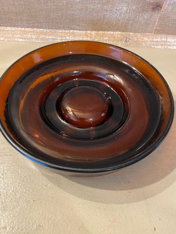 Vintage glass cigar ashtray dark amber, round bottom