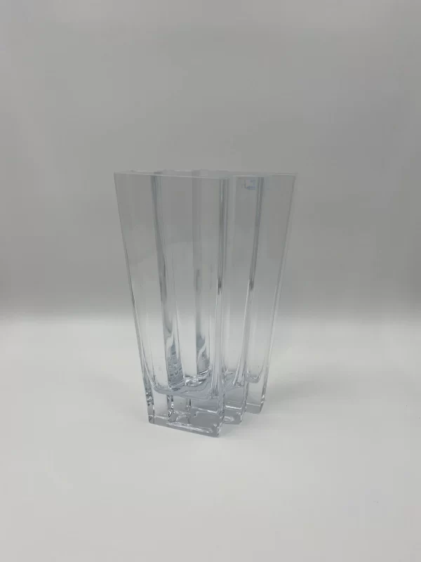 glass vase Poland illusion