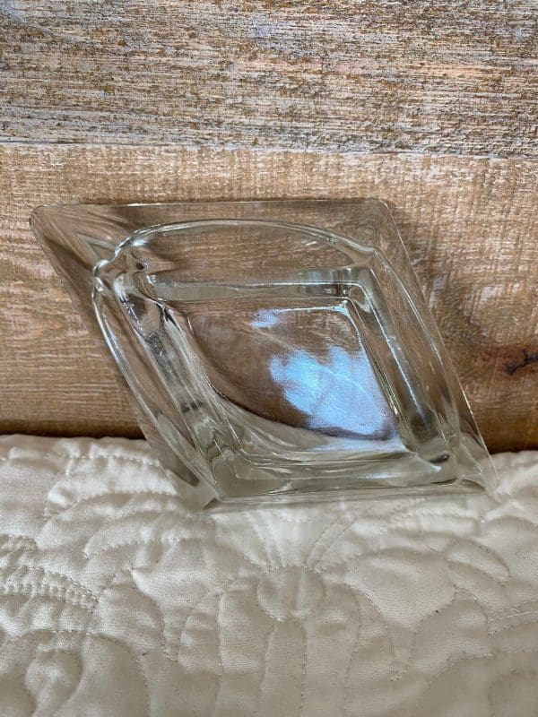 diamond shaped glass ashtray bottom