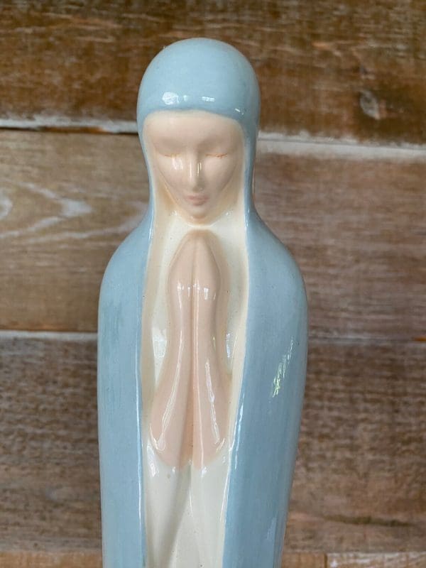 Virgin Mary figurine face