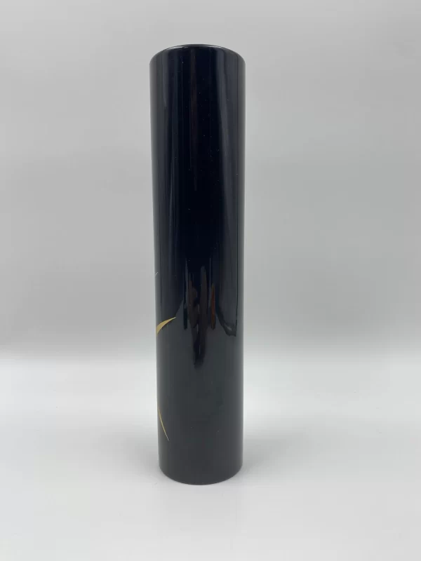 Japanese lacquer vase back