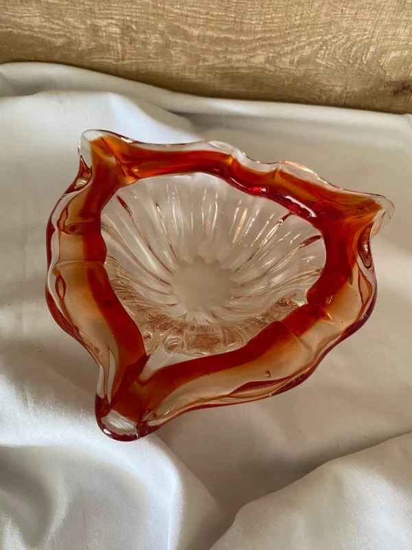 Red glass cigar ashtray