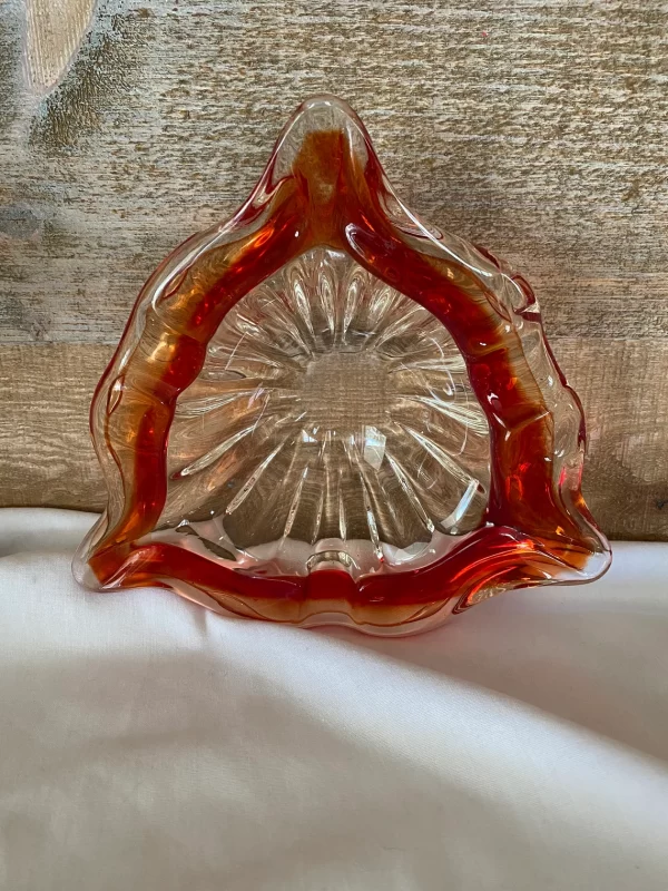 Red glass cigar ashtray standing front view