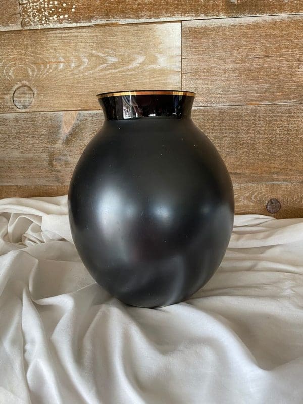 black glass vase vintage back