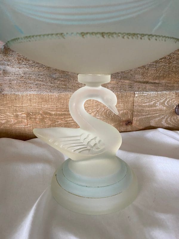 Murano glass swan compote bowl pedestal swan shape