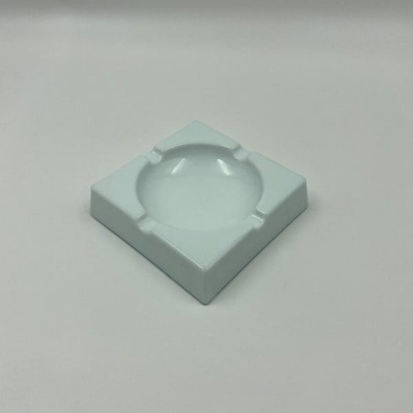 milk glass ashtray top Opalex France