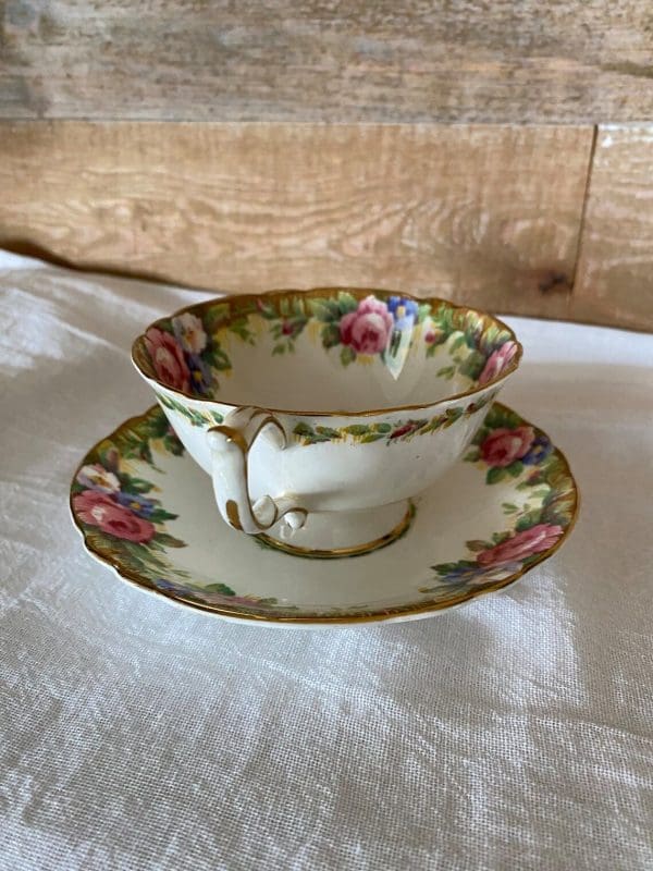 Paragon tea cup and saucer floral standard view 3