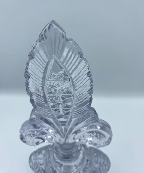 vintage crystal perfume bottles with stoppers, Fleur de Lis design stopper texture