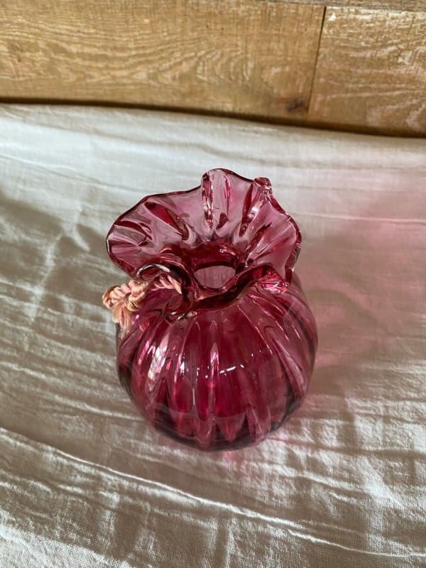 pink glass vase vintage top