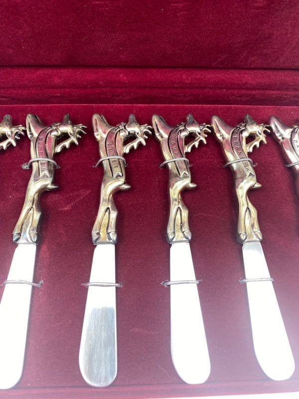 Christmas butter knives close of spreader