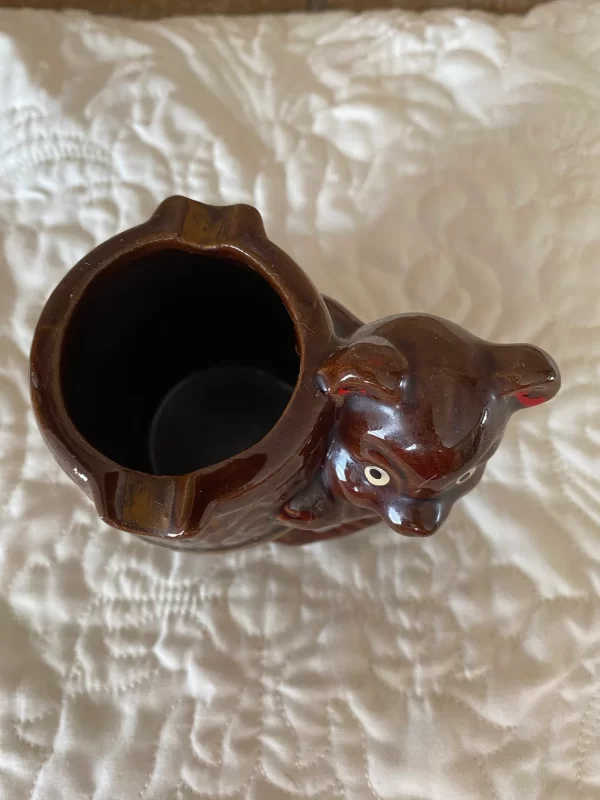 Bear ashtray vintage 1960s brown glaze top view