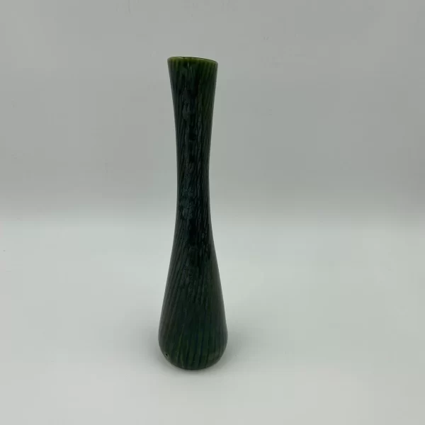 shawnee pottery vase side