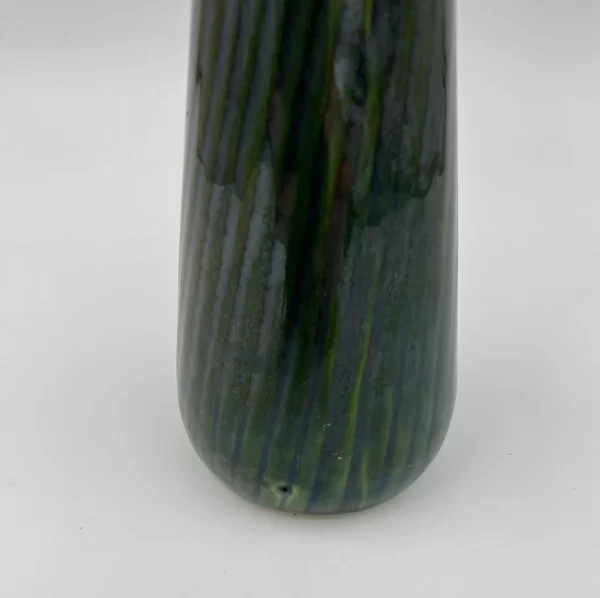 shawnee pottery vase flaw