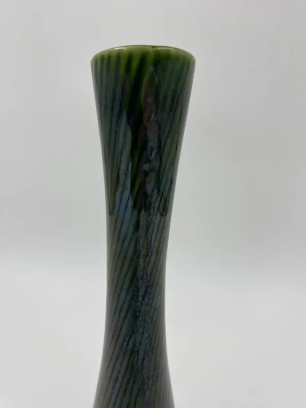 shawnee pottery vase top