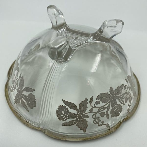 daffodil bowl close showing pressed clear glass and footed base