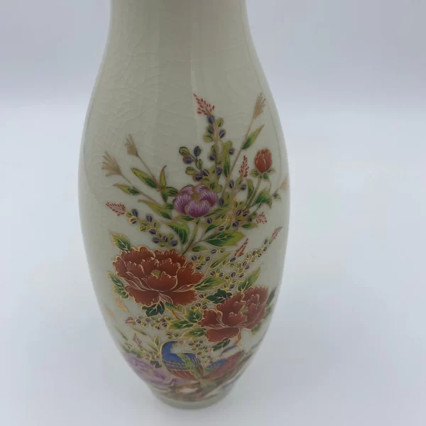 vintage vases made in japan close