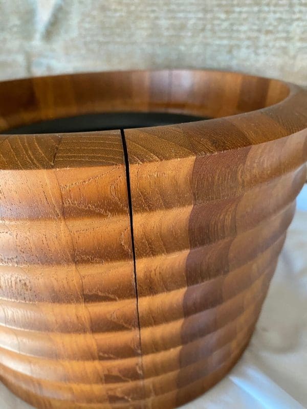 vintage wood ice bucket crack