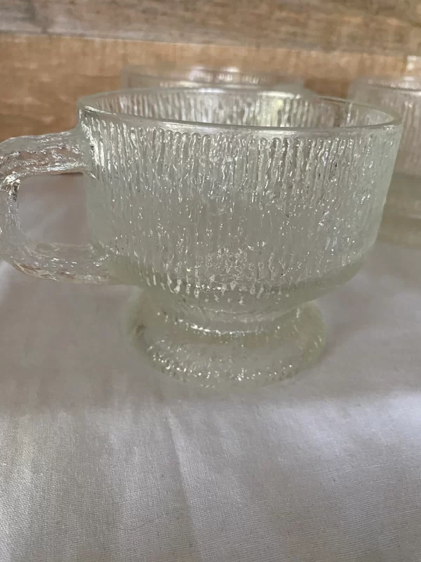 vintage glass coffee mugs one of set of four textured clear glass