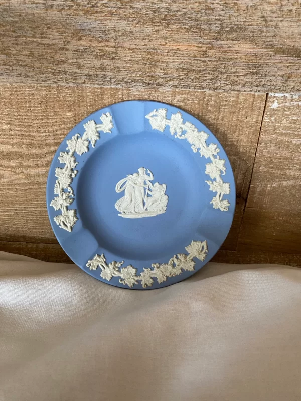 blue Wedgwood ashtray front