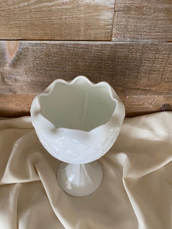 milk glass vase top